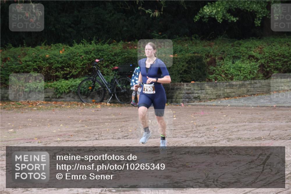 13.09.2026 - Stadtparktriathlon Emre Sener http://msf.ph/oto/10265349 13.09.2026 12:14:51 Laufen 790, 790 meine-sportfotos.de