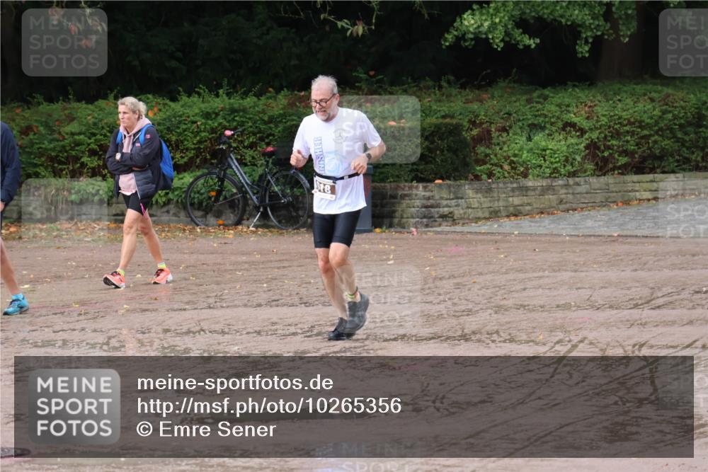 13.09.2026 - Stadtparktriathlon Emre Sener http://msf.ph/oto/10265356 13.09.2026 12:16:20 Laufen 618 meine-sportfotos.de