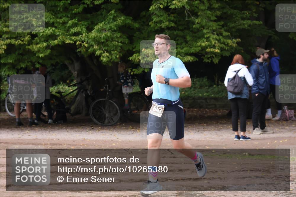 13.09.2026 - Stadtparktriathlon Emre Sener http://msf.ph/oto/10265380 13.09.2026 12:18:01 Laufen 643, 589, 643 meine-sportfotos.de