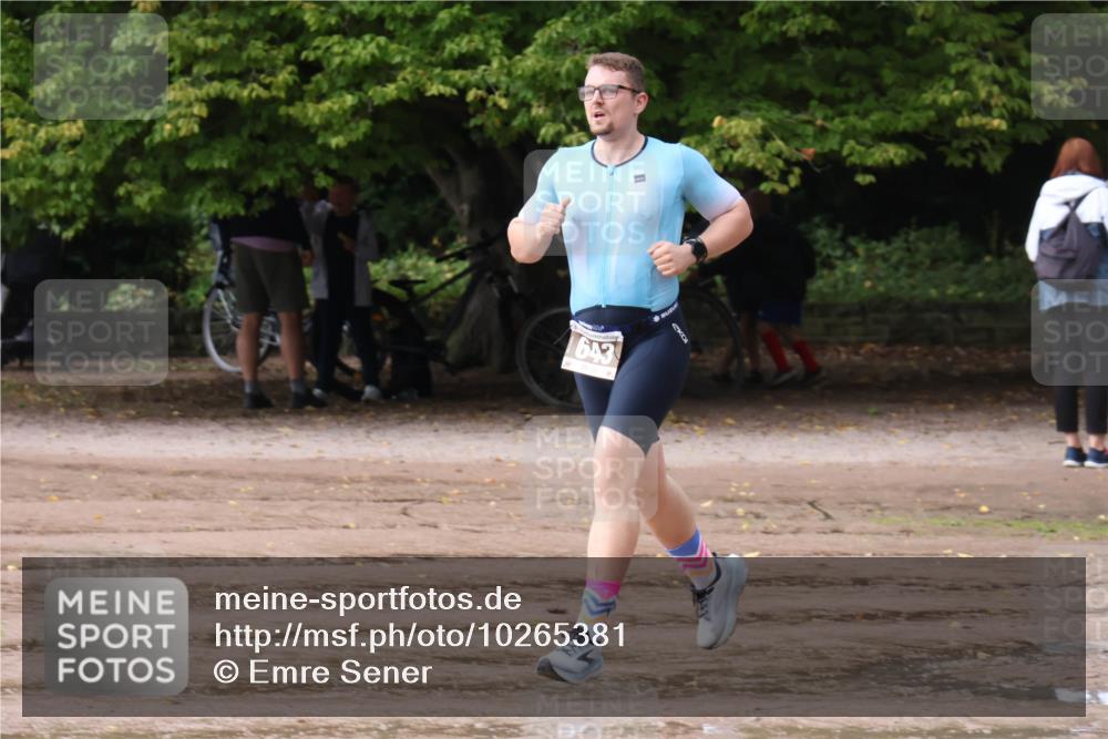 13.09.2026 - Stadtparktriathlon Emre Sener http://msf.ph/oto/10265381 13.09.2026 12:18:02 Laufen 643, 589, 643 meine-sportfotos.de