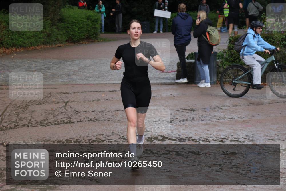 13.09.2026 - Stadtparktriathlon Emre Sener http://msf.ph/oto/10265450 13.09.2026 12:22:51 Laufen 735, 752 meine-sportfotos.de