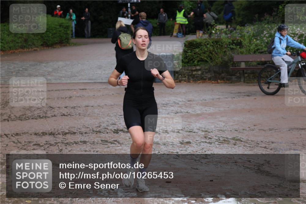 13.09.2026 - Stadtparktriathlon Emre Sener http://msf.ph/oto/10265453 13.09.2026 12:22:53 Laufen 735, 752 meine-sportfotos.de
