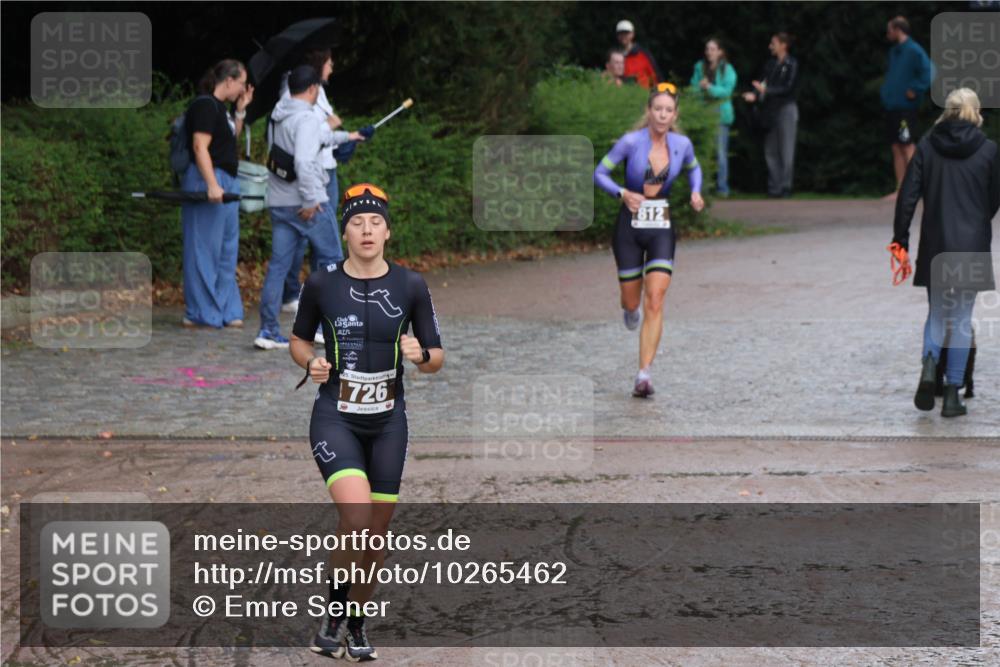 13.09.2026 - Stadtparktriathlon Emre Sener http://msf.ph/oto/10265462 13.09.2026 12:23:42 Laufen 3, 1726, 812, 726, 812, 818 meine-sportfotos.de