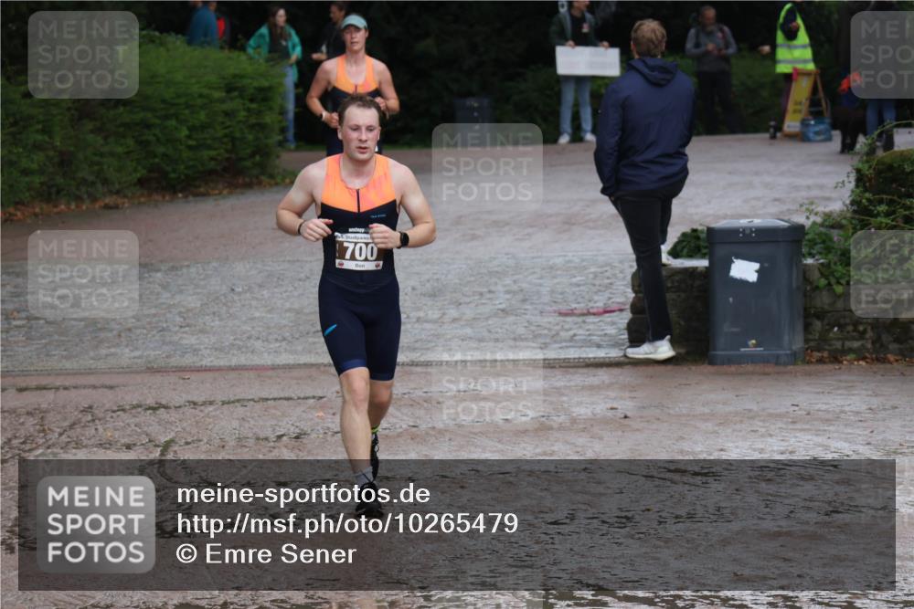 13.09.2026 - Stadtparktriathlon Emre Sener http://msf.ph/oto/10265479 13.09.2026 12:23:58 Laufen 5, 700, 700, 818 meine-sportfotos.de