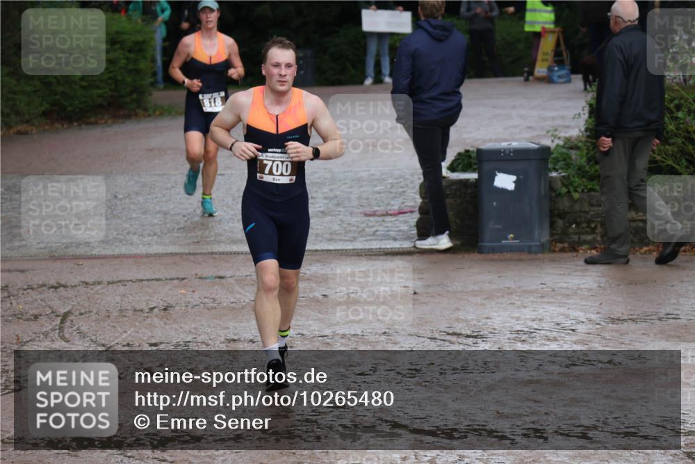 13.09.2026 - Stadtparktriathlon Emre Sener http://msf.ph/oto/10265480 13.09.2026 12:23:59 Laufen 818, 5, 700, 700, 818 meine-sportfotos.de