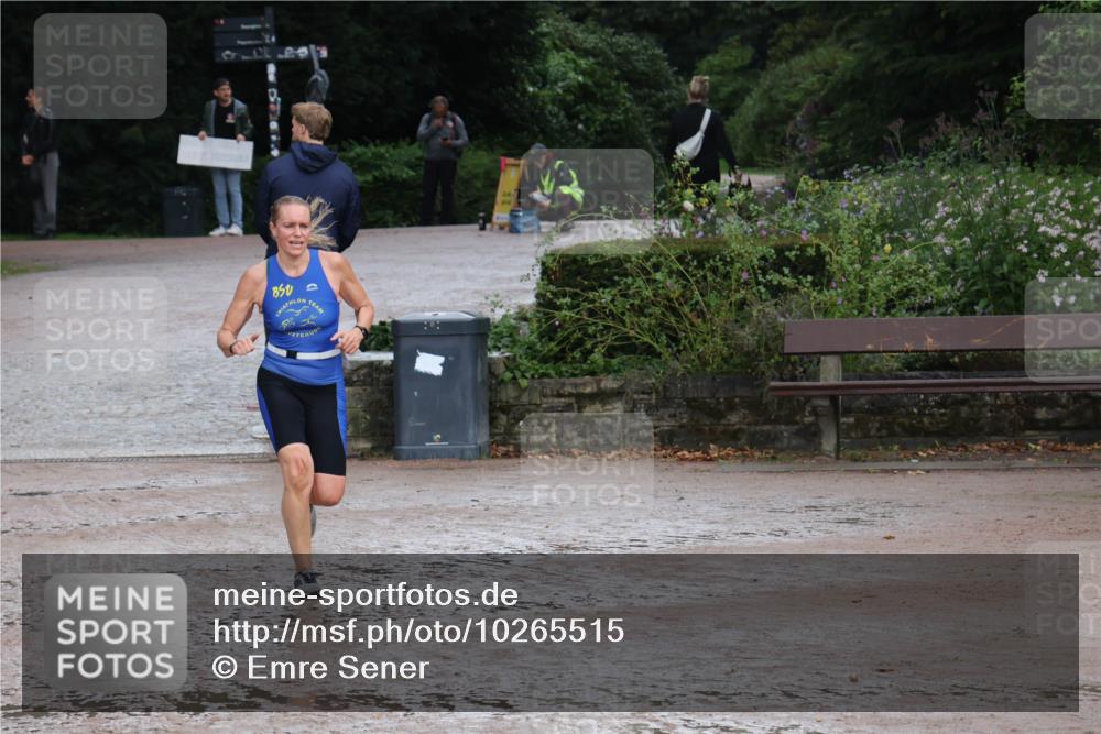 13.09.2026 - Stadtparktriathlon Emre Sener http://msf.ph/oto/10265515 13.09.2026 12:24:40 Laufen 653, 772 meine-sportfotos.de