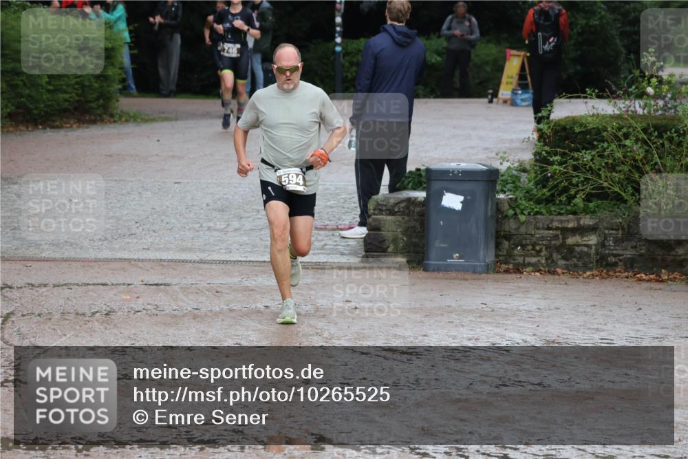 13.09.2026 - Stadtparktriathlon Emre Sener http://msf.ph/oto/10265525 13.09.2026 12:25:39 Laufen 594, 91744, 594, 746, 810 meine-sportfotos.de