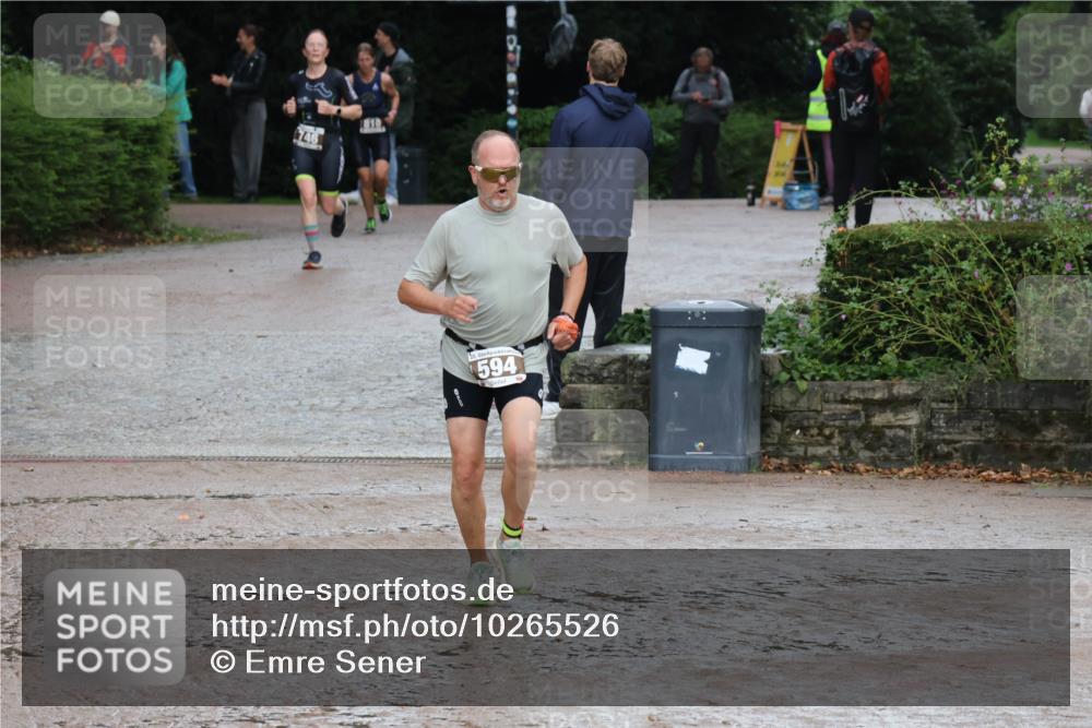 13.09.2026 - Stadtparktriathlon Emre Sener http://msf.ph/oto/10265526 13.09.2026 12:25:40 Laufen 746, 10, 5, 594, 594, 746, 810 meine-sportfotos.de