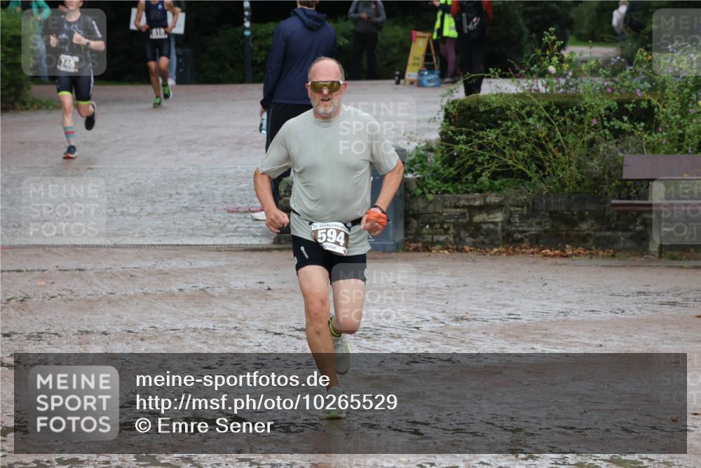 13.09.2026 - Stadtparktriathlon Emre Sener http://msf.ph/oto/10265529 13.09.2026 12:25:41 Laufen 746, 25, 594, 594, 746, 810 meine-sportfotos.de