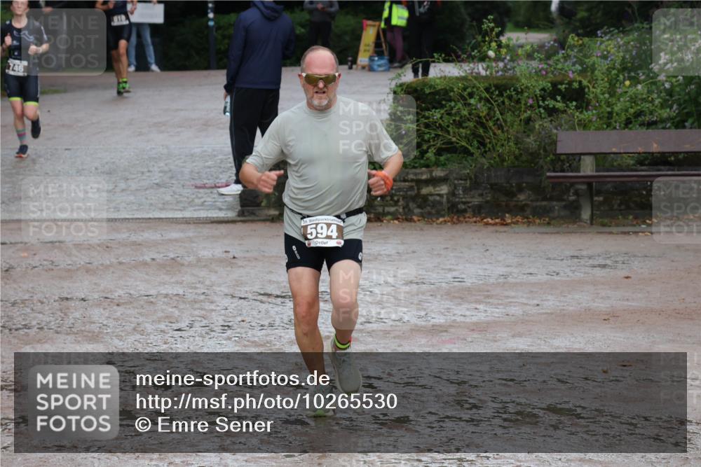 13.09.2026 - Stadtparktriathlon Emre Sener http://msf.ph/oto/10265530 13.09.2026 12:25:42 Laufen 746, 10, 25, 594, 594, 746, 810 meine-sportfotos.de