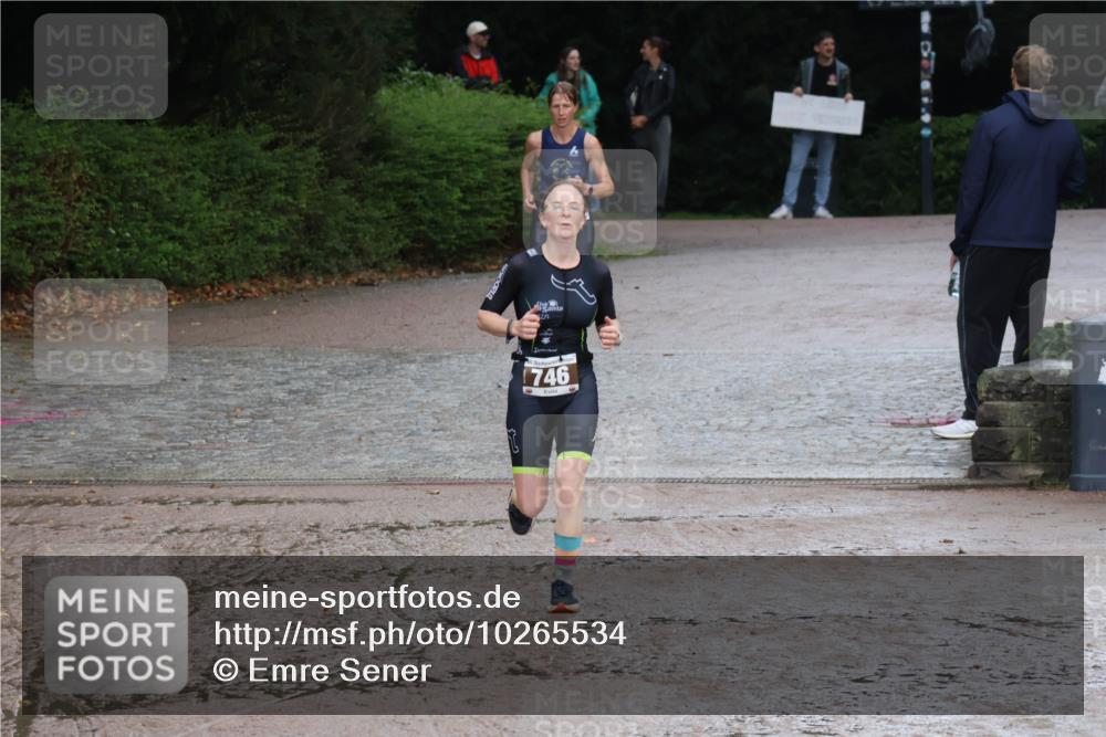 13.09.2026 - Stadtparktriathlon Emre Sener http://msf.ph/oto/10265534 13.09.2026 12:25:46 Laufen 746, 594, 746, 810 meine-sportfotos.de