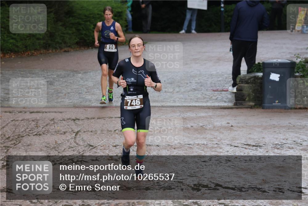 13.09.2026 - Stadtparktriathlon Emre Sener http://msf.ph/oto/10265537 13.09.2026 12:25:47 Laufen 810, 746, 594, 746, 810 meine-sportfotos.de