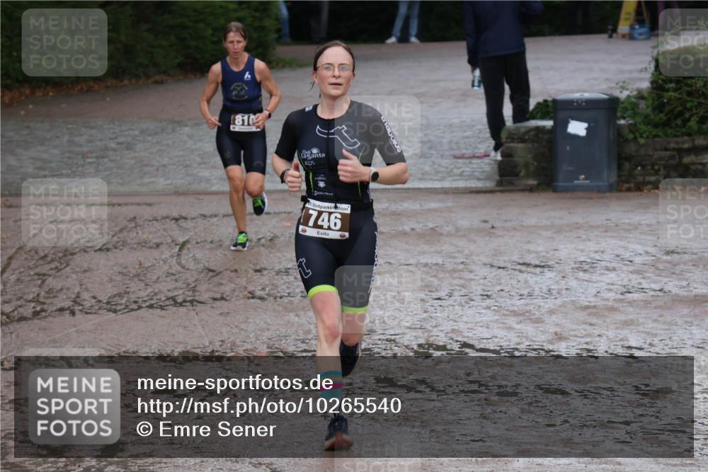 13.09.2026 - Stadtparktriathlon Emre Sener http://msf.ph/oto/10265540 13.09.2026 12:25:49 Laufen 1810, 5, 746, 594, 746, 810 meine-sportfotos.de