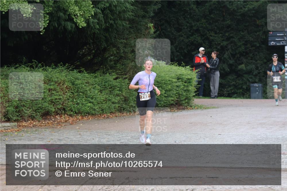 13.09.2026 - Stadtparktriathlon Emre Sener http://msf.ph/oto/10265574 13.09.2026 12:27:03 Laufen 1792, 1820, 760, 792, 820 meine-sportfotos.de