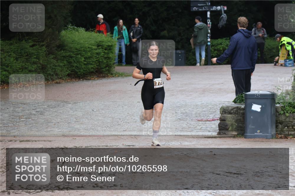 13.09.2026 - Stadtparktriathlon Emre Sener http://msf.ph/oto/10265598 13.09.2026 12:27:36 Laufen 1778, 778, 821 meine-sportfotos.de