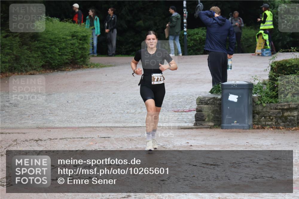 13.09.2026 - Stadtparktriathlon Emre Sener http://msf.ph/oto/10265601 13.09.2026 12:27:37 Laufen 5, 1778, 778, 821 meine-sportfotos.de