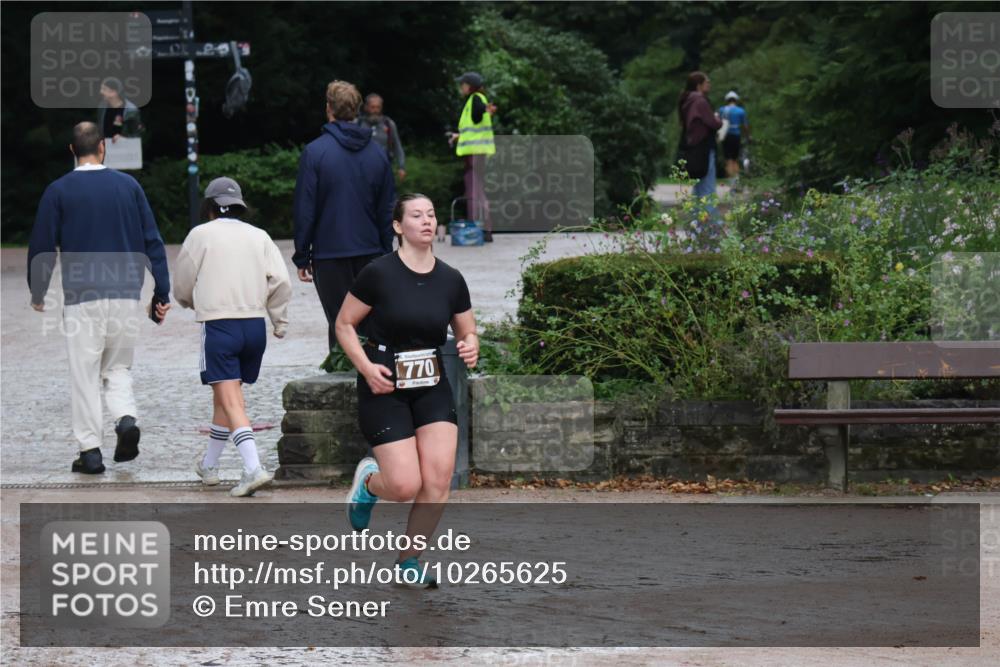 13.09.2026 - Stadtparktriathlon Emre Sener http://msf.ph/oto/10265625 13.09.2026 12:28:27 Laufen 5, 770, 709, 710, 770 meine-sportfotos.de
