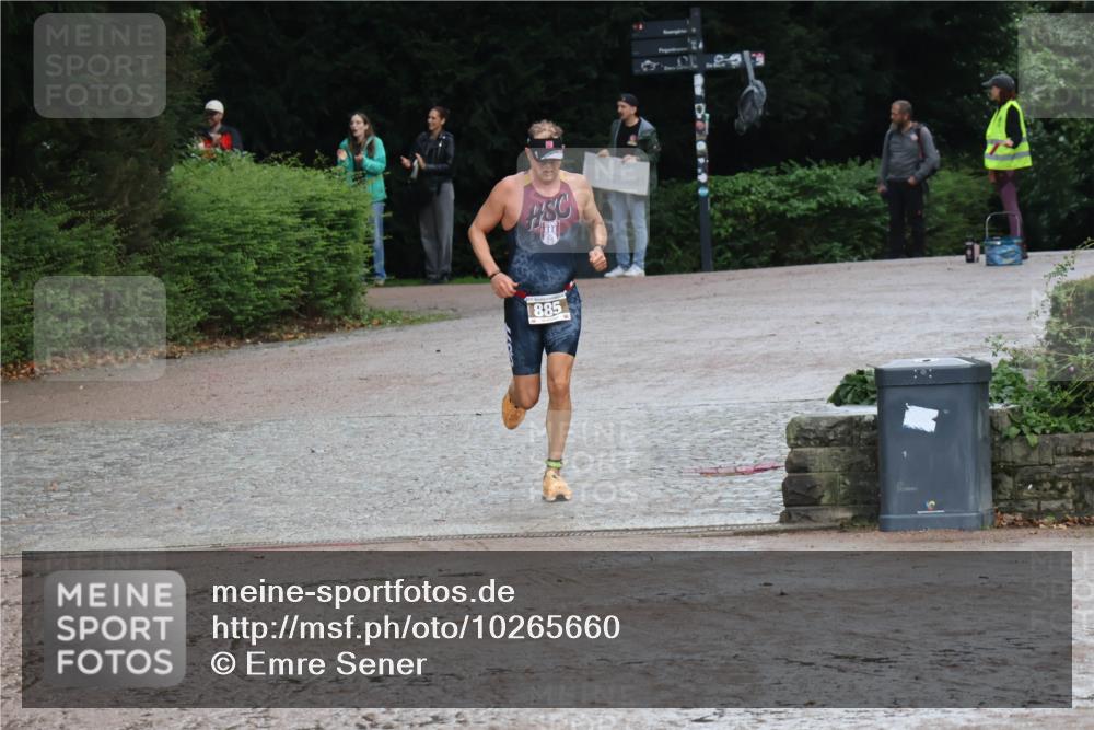 13.09.2026 - Stadtparktriathlon Emre Sener http://msf.ph/oto/10265660 13.09.2026 12:29:15 Laufen 1885, 718, 885 meine-sportfotos.de