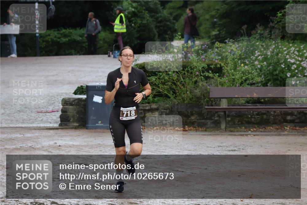 13.09.2026 - Stadtparktriathlon Emre Sener http://msf.ph/oto/10265673 13.09.2026 12:29:27 Laufen 718, 718, 885, 892 meine-sportfotos.de