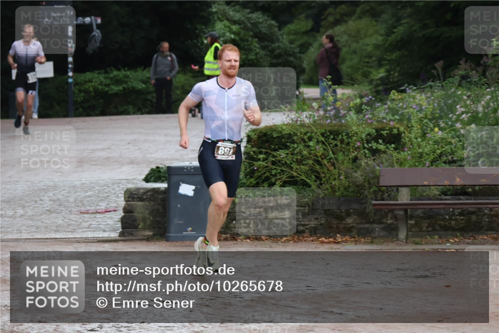 13.09.2026 - Stadtparktriathlon Emre Sener http://msf.ph/oto/10265678 13.09.2026 12:29:44 Laufen 892, 834, 891, 892, 923 meine-sportfotos.de
