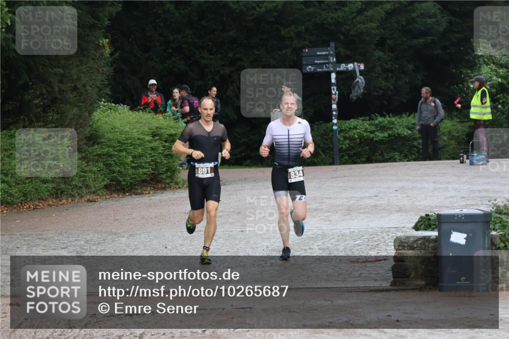13.09.2026 - Stadtparktriathlon Emre Sener http://msf.ph/oto/10265687 13.09.2026 12:29:49 Laufen 891, 834, 834, 891, 892, 923 meine-sportfotos.de
