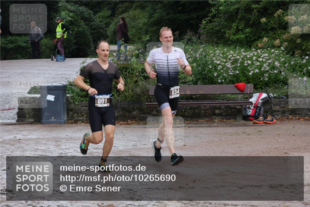 13.09.2026 - Stadtparktriathlon Emre Sener http://msf.ph/oto/10265690 13.09.2026 12:29:52 Laufen 891, 834, 834, 891, 923 meine-sportfotos.de