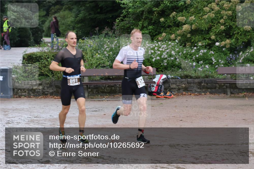 13.09.2026 - Stadtparktriathlon Emre Sener http://msf.ph/oto/10265692 13.09.2026 12:29:53 Laufen 1891, 834, 891, 923 meine-sportfotos.de