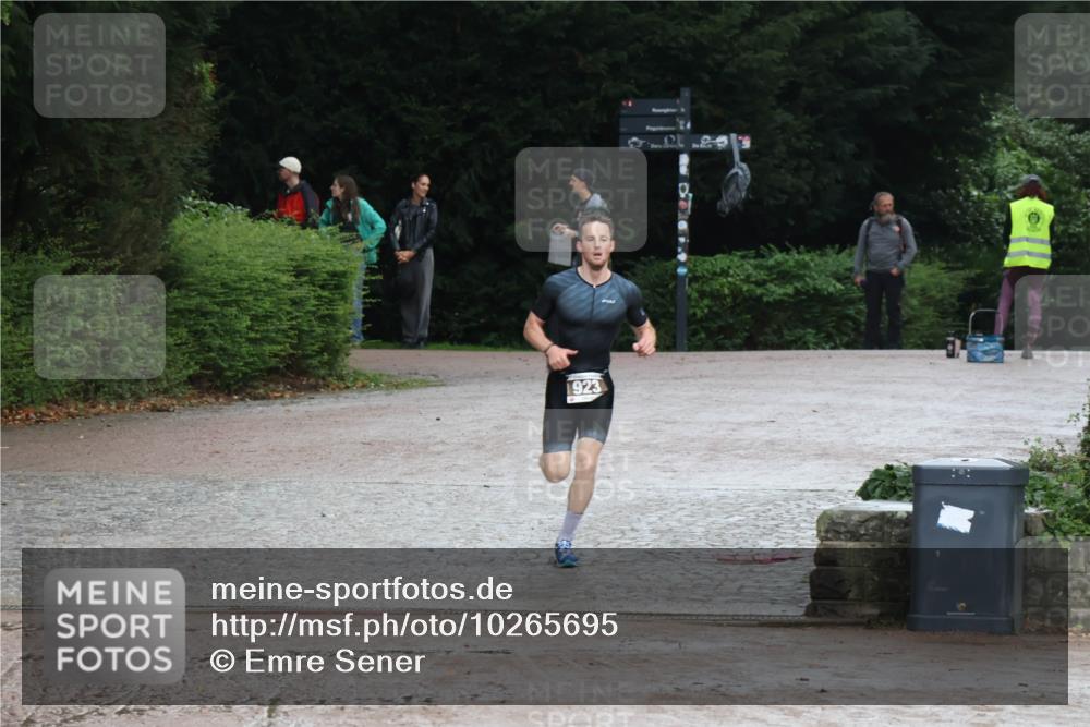 13.09.2026 - Stadtparktriathlon Emre Sener http://msf.ph/oto/10265695 13.09.2026 12:29:56 Laufen 923, 834, 891, 923 meine-sportfotos.de
