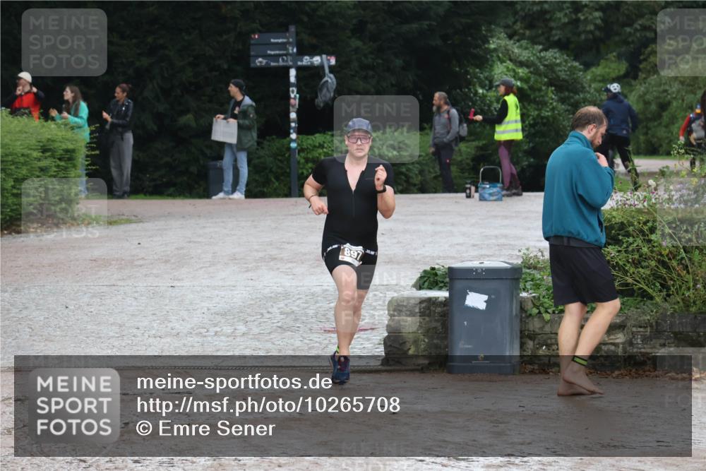 13.09.2026 - Stadtparktriathlon Emre Sener http://msf.ph/oto/10265708 13.09.2026 12:30:29 Laufen 897, 824, 874, 897 meine-sportfotos.de