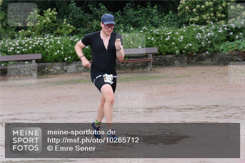 13.09.2026 - Stadtparktriathlon Emre Sener http://msf.ph/oto/10265712 13.09.2026 12:30:34 Laufen 833, 874, 897, 927 meine-sportfotos.de