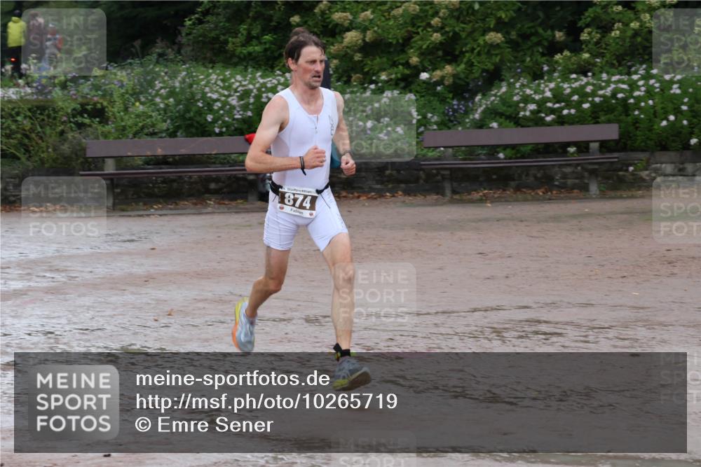 13.09.2026 - Stadtparktriathlon Emre Sener http://msf.ph/oto/10265719 13.09.2026 12:30:42 Laufen 5, 874, 771, 833, 874, 897, 927 meine-sportfotos.de
