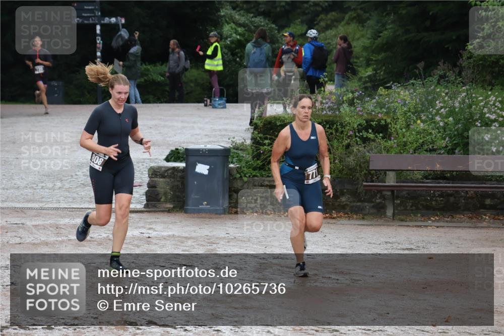 13.09.2026 - Stadtparktriathlon Emre Sener http://msf.ph/oto/10265736 13.09.2026 12:31:04 Laufen 808, 77, 739, 771, 808, 833, 919 meine-sportfotos.de