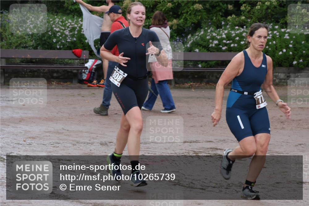 13.09.2026 - Stadtparktriathlon Emre Sener http://msf.ph/oto/10265739 13.09.2026 12:31:07 Laufen 808, 77, 724, 739, 771, 808, 919 meine-sportfotos.de