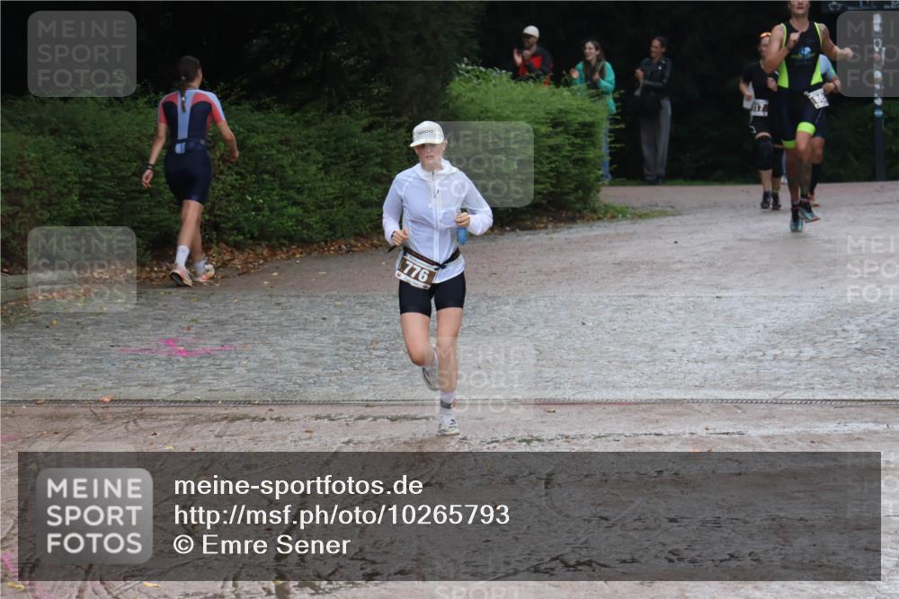 13.09.2026 - Stadtparktriathlon Emre Sener http://msf.ph/oto/10265793 13.09.2026 12:32:32 Laufen 776, 713, 749, 776, 815, 817, 862, 879 meine-sportfotos.de