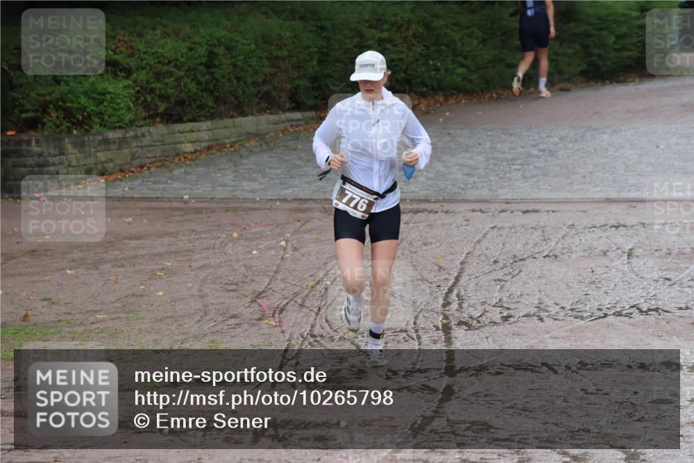 13.09.2026 - Stadtparktriathlon Emre Sener http://msf.ph/oto/10265798 13.09.2026 12:32:35 Laufen 776, 713, 749, 776, 815, 817, 862, 879 meine-sportfotos.de