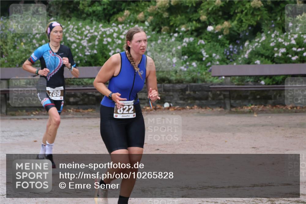 13.09.2026 - Stadtparktriathlon Emre Sener http://msf.ph/oto/10265828 13.09.2026 12:34:09 Laufen 789, 822, 787, 789, 822, 904, 924 meine-sportfotos.de