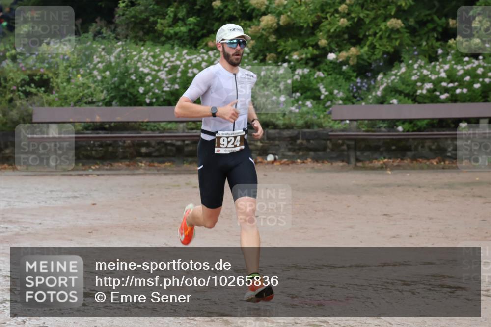 13.09.2026 - Stadtparktriathlon Emre Sener http://msf.ph/oto/10265836 13.09.2026 12:34:12 Laufen 25, 1924, 787, 789, 822, 904, 924 meine-sportfotos.de