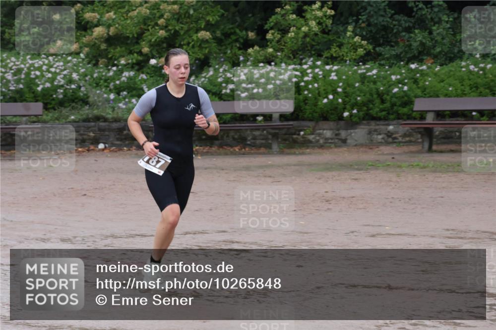 13.09.2026 - Stadtparktriathlon Emre Sener http://msf.ph/oto/10265848 13.09.2026 12:34:29 Laufen 787, 745, 787, 904 meine-sportfotos.de