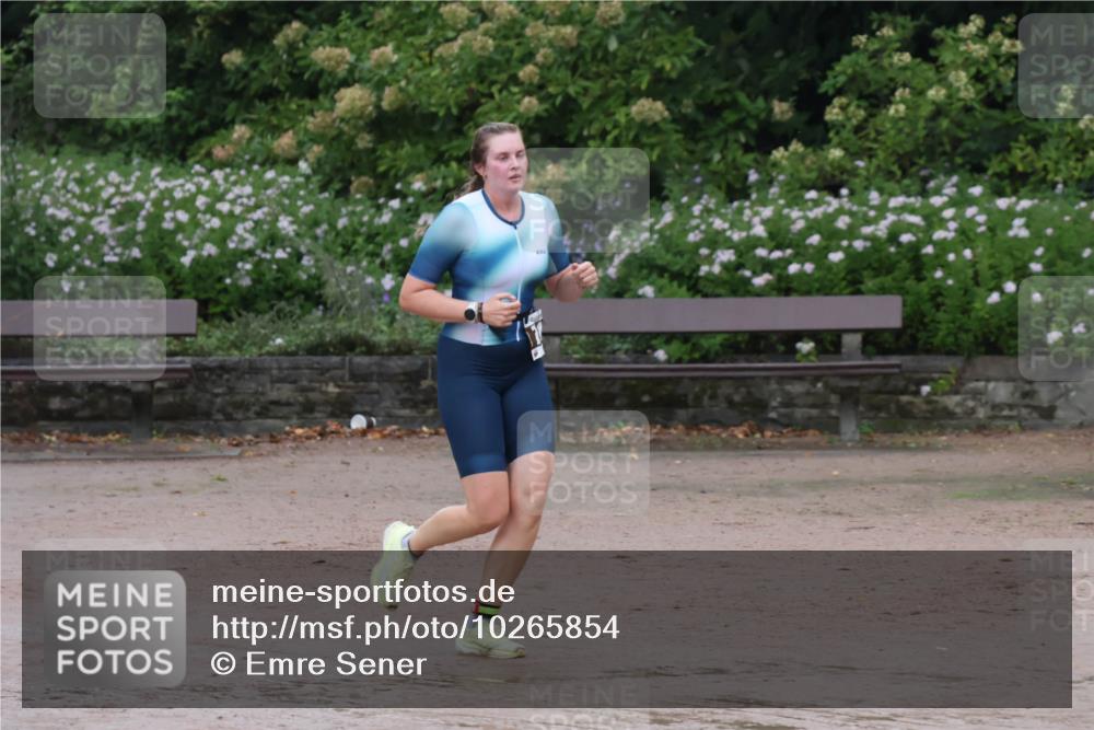 13.09.2026 - Stadtparktriathlon Emre Sener http://msf.ph/oto/10265854 13.09.2026 12:34:47 Laufen 2, 745, 779, 937 meine-sportfotos.de