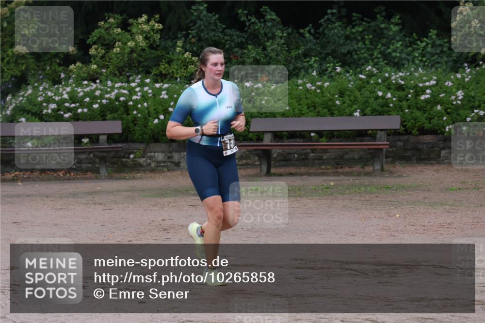 13.09.2026 - Stadtparktriathlon Emre Sener http://msf.ph/oto/10265858 13.09.2026 12:34:48 Laufen 2, 74, 745, 779, 937 meine-sportfotos.de