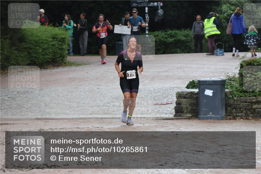 13.09.2026 - Stadtparktriathlon Emre Sener http://msf.ph/oto/10265861 13.09.2026 12:34:55 Laufen 796, 937, 1779, 737, 745, 779, 796, 825, 937 meine-sportfotos.de
