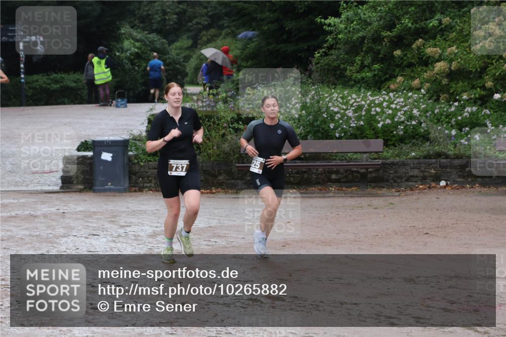 13.09.2026 - Stadtparktriathlon Emre Sener http://msf.ph/oto/10265882 13.09.2026 12:35:12 Laufen 737, 125, 737, 743, 796, 825, 937 meine-sportfotos.de