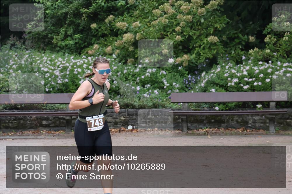 13.09.2026 - Stadtparktriathlon Emre Sener http://msf.ph/oto/10265889 13.09.2026 12:35:18 Laufen 25, 1743, 733, 737, 743, 765, 796, 825, 894, 963 meine-sportfotos.de