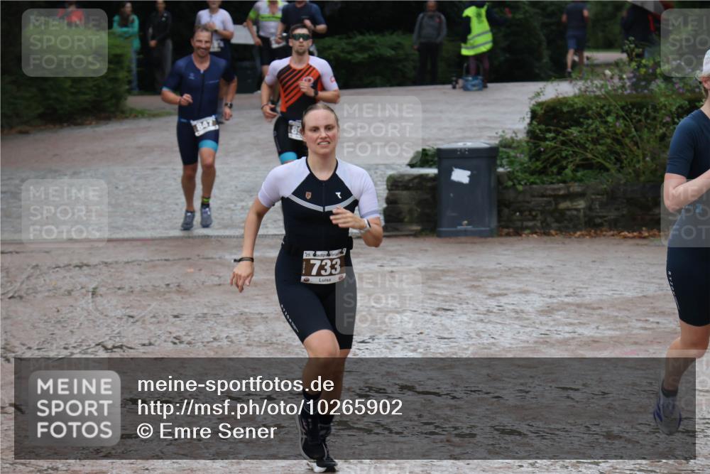 13.09.2026 - Stadtparktriathlon Emre Sener http://msf.ph/oto/10265902 13.09.2026 12:35:36 Laufen 847, 25, 1733, 2, 716, 733, 765, 847, 864, 894, 963 meine-sportfotos.de