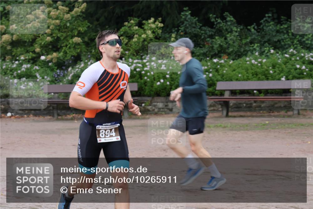13.09.2026 - Stadtparktriathlon Emre Sener http://msf.ph/oto/10265911 13.09.2026 12:35:41 Laufen 5, 894, 600, 716, 733, 765, 847, 864, 894, 963 meine-sportfotos.de