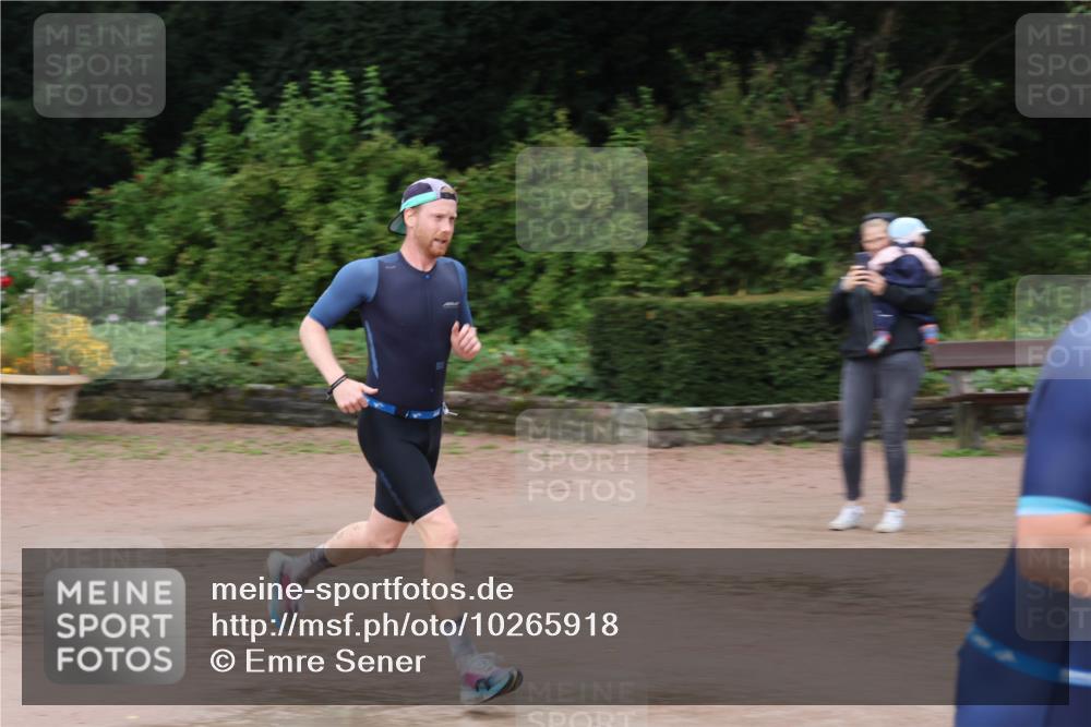 13.09.2026 - Stadtparktriathlon Emre Sener http://msf.ph/oto/10265918 13.09.2026 12:35:44 Laufen 716, 733, 765, 847, 859, 864, 894, 963 meine-sportfotos.de