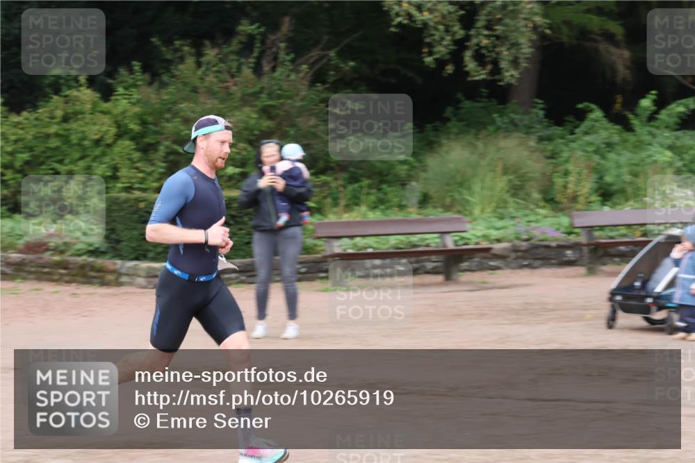 13.09.2026 - Stadtparktriathlon Emre Sener http://msf.ph/oto/10265919 13.09.2026 12:35:44 Laufen 716, 733, 765, 847, 859, 864, 894, 963 meine-sportfotos.de