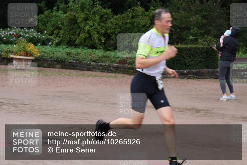 13.09.2026 - Stadtparktriathlon Emre Sener http://msf.ph/oto/10265926 13.09.2026 12:35:47 Laufen 716, 733, 765, 847, 859, 864, 877, 894, 963 meine-sportfotos.de