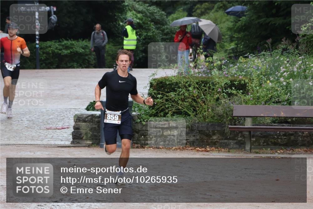 13.09.2026 - Stadtparktriathlon Emre Sener http://msf.ph/oto/10265935 13.09.2026 12:36:08 Laufen 877, 10, 859, 712, 859, 877 meine-sportfotos.de