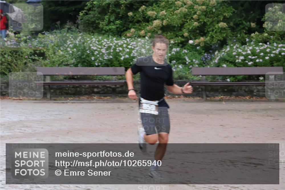13.09.2026 - Stadtparktriathlon Emre Sener http://msf.ph/oto/10265940 13.09.2026 12:36:10 Laufen 712, 859, 877 meine-sportfotos.de